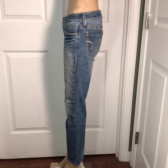 American Eagle Outfitters "Hipster" Jeans. 4 - Picture 4 of 9